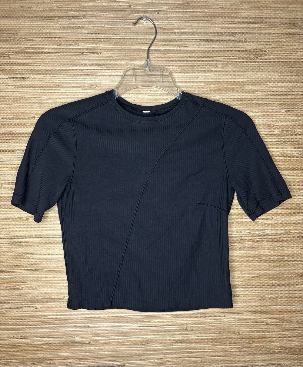 Lululemon All It Takes Short-Sleeve Cropped Ribbed T-Shirt Black Sz 6/8